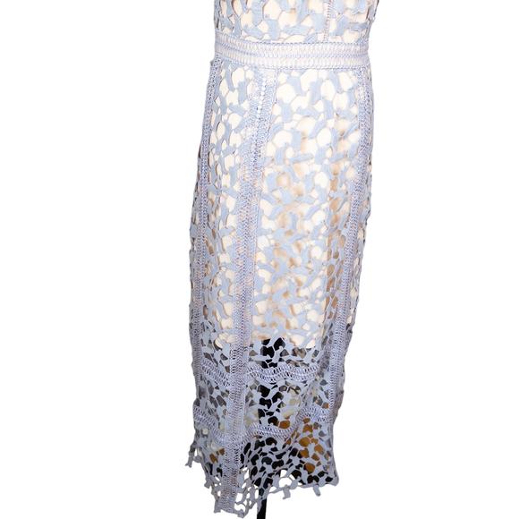 Elliatt Tingle Chemical Lace Sleeveless Midi Dress in Lilac Blue Nude Medium - Picture 9 of 15